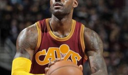 詹姆斯为什么吃瓜,揭秘NBA巨星的生活趣事