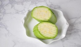 吃白瓜味道不错,白瓜美味滋味，尽享清新口感