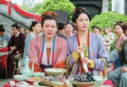 母女吃双瓜,甜蜜时光温馨记录