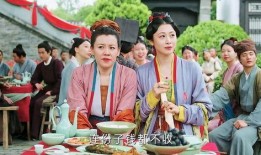 母女吃双瓜,甜蜜时光温馨记录